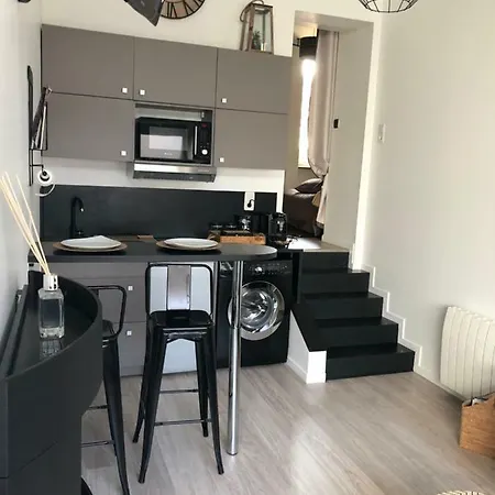 Apartment 2 Lofts Cosy De Cachet Idealement Situes Au Centre De *